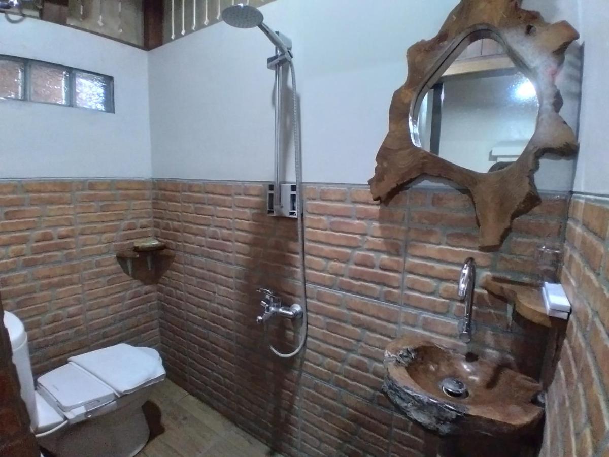 Dem Ayem Heritage Guest House Γιογκιακάρτα Εξωτερικό φωτογραφία
